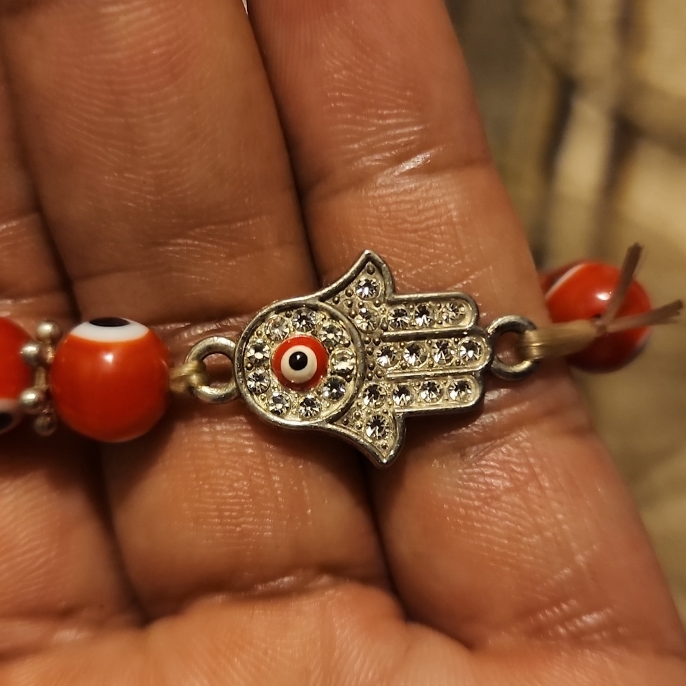 Bracelets - Picture 2 of 5